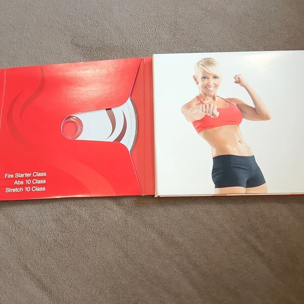 Beachbody TurboFire Cardio Set - Red and White​
